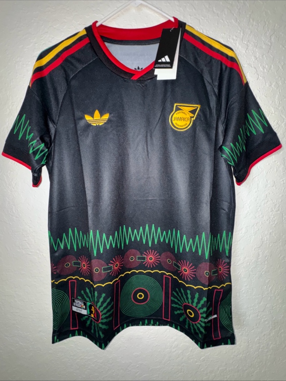 ✅NWT Men Adidas Jamaica 26 Soccer Jersey X Bob Marley Reggae Boyz Football